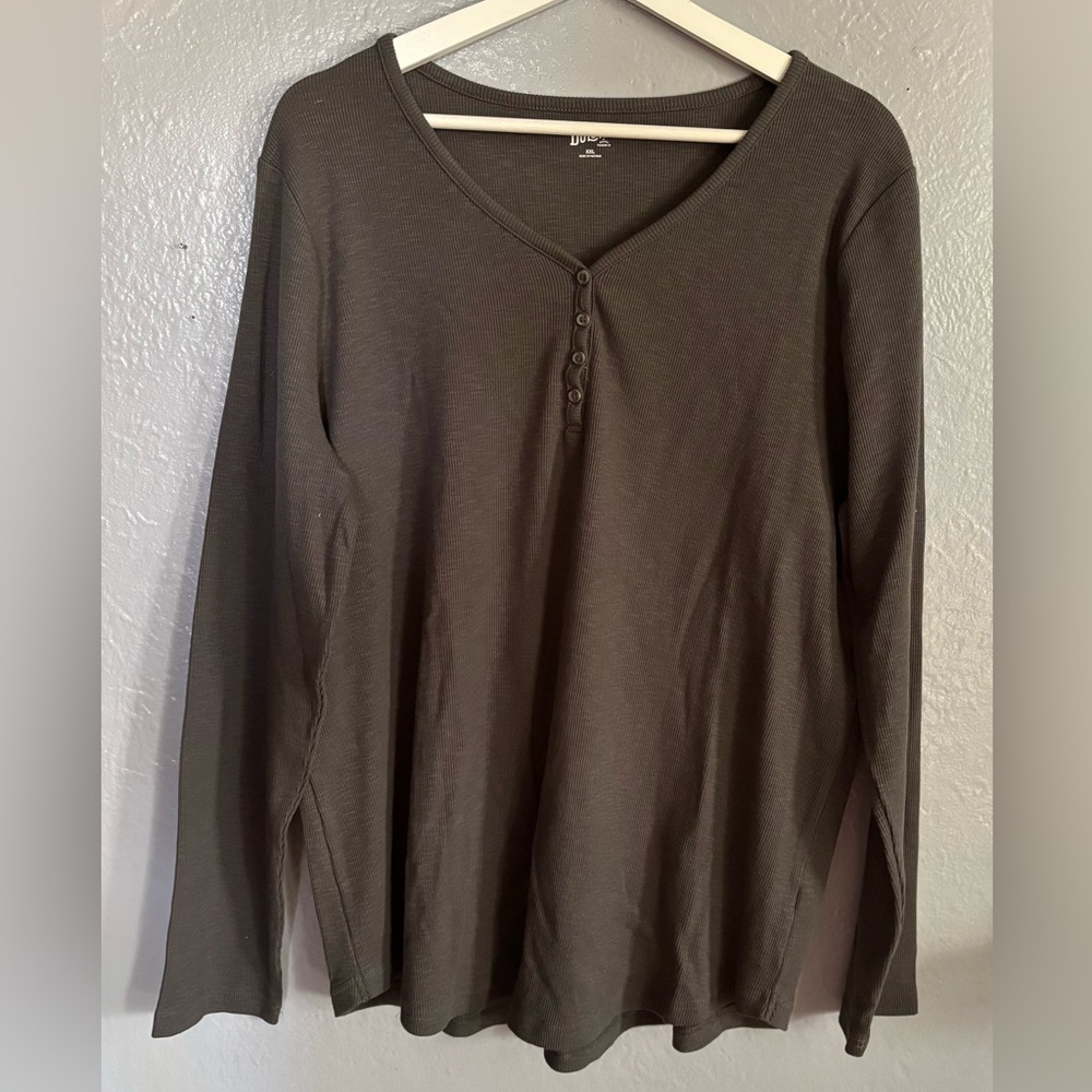 DULUTH TRADING COMPANY GREY LONG SLEEVE T-SHIRT SIZE XXL. Henley.